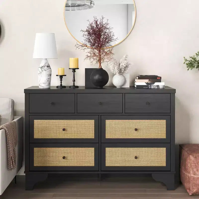Buffet à 7 Tiroirs Accents Rotin Noir Meuble d'Appoint en Bois Rangement pour Salon Entrée Organiseur Moderne