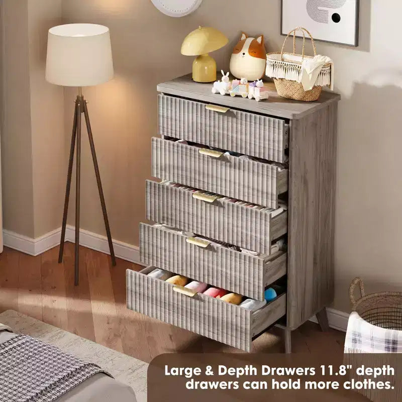 Commode à 5 tiroirs pour chambre à coucher, commode de 120 cm de hauteur avec poignées dorées, table de chevet en bois, organisateur de rangement pour vêtements pour entrée et chambre à coucher.