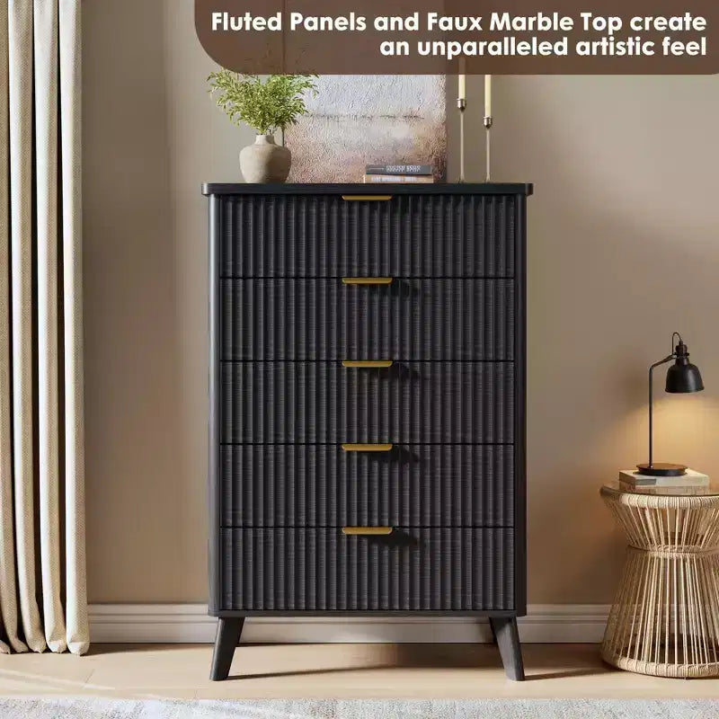 Commode à 5 tiroirs pour chambre à coucher, commode de 120 cm de hauteur avec poignées dorées, table de chevet en bois, organisateur de rangement pour vêtements pour entrée et chambre à coucher.